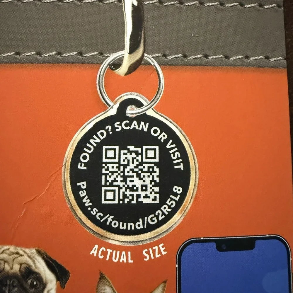 Pawscout‎ QR The Smart Pet Tag Finder for Dogs and Cats Connects To Your Phone